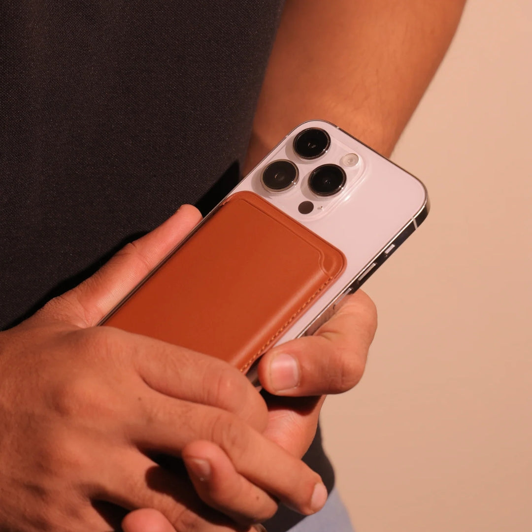 The secure magsafe leather wallet