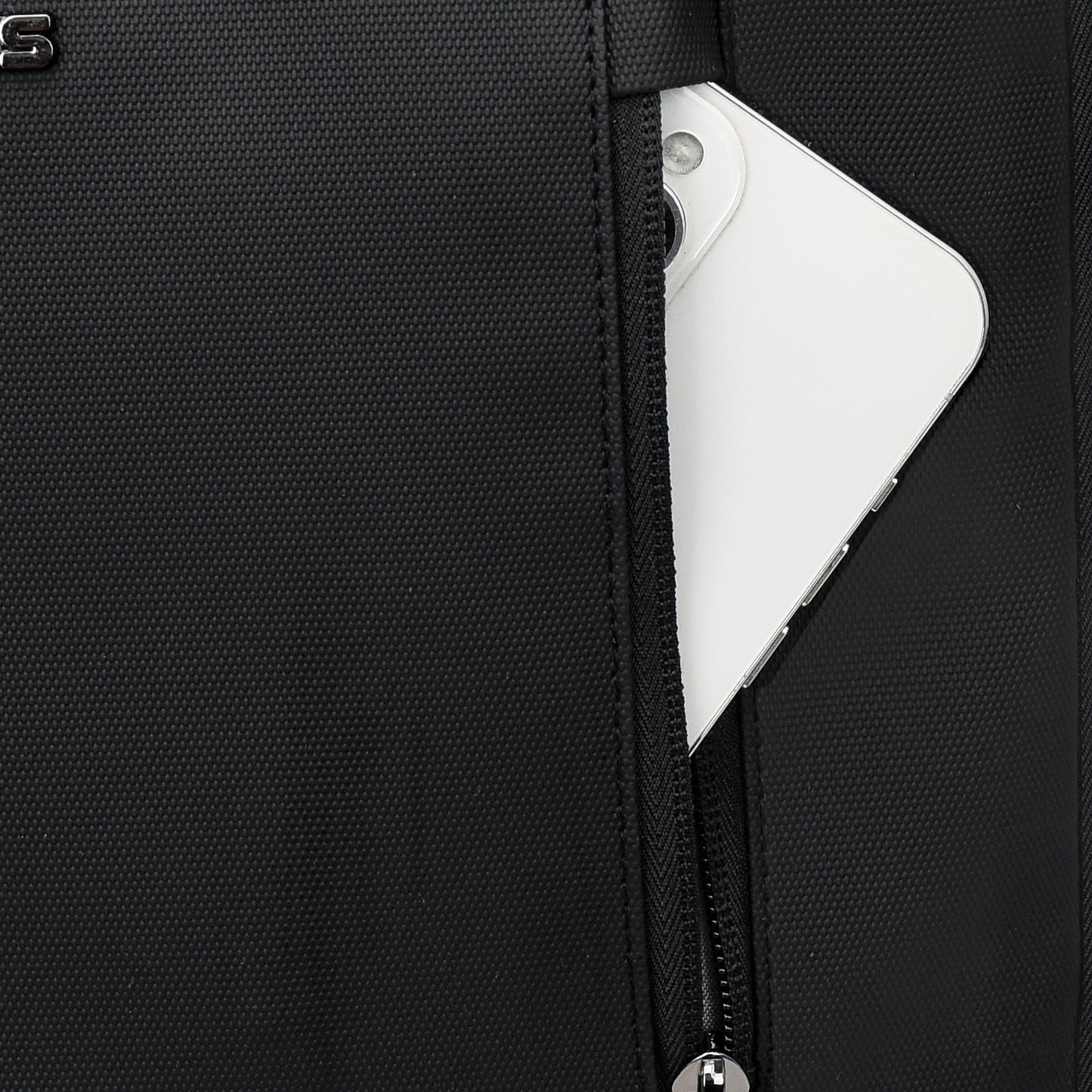 Urban Nomad Backpack (55L)