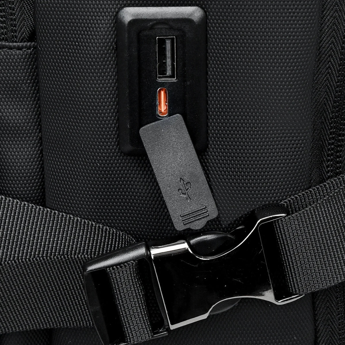 Urban Nomad Backpack (55L) - Ristoss