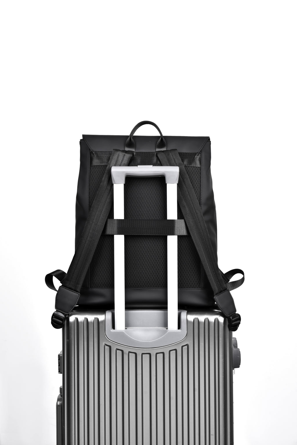 Monor Pro Backpack (30L)