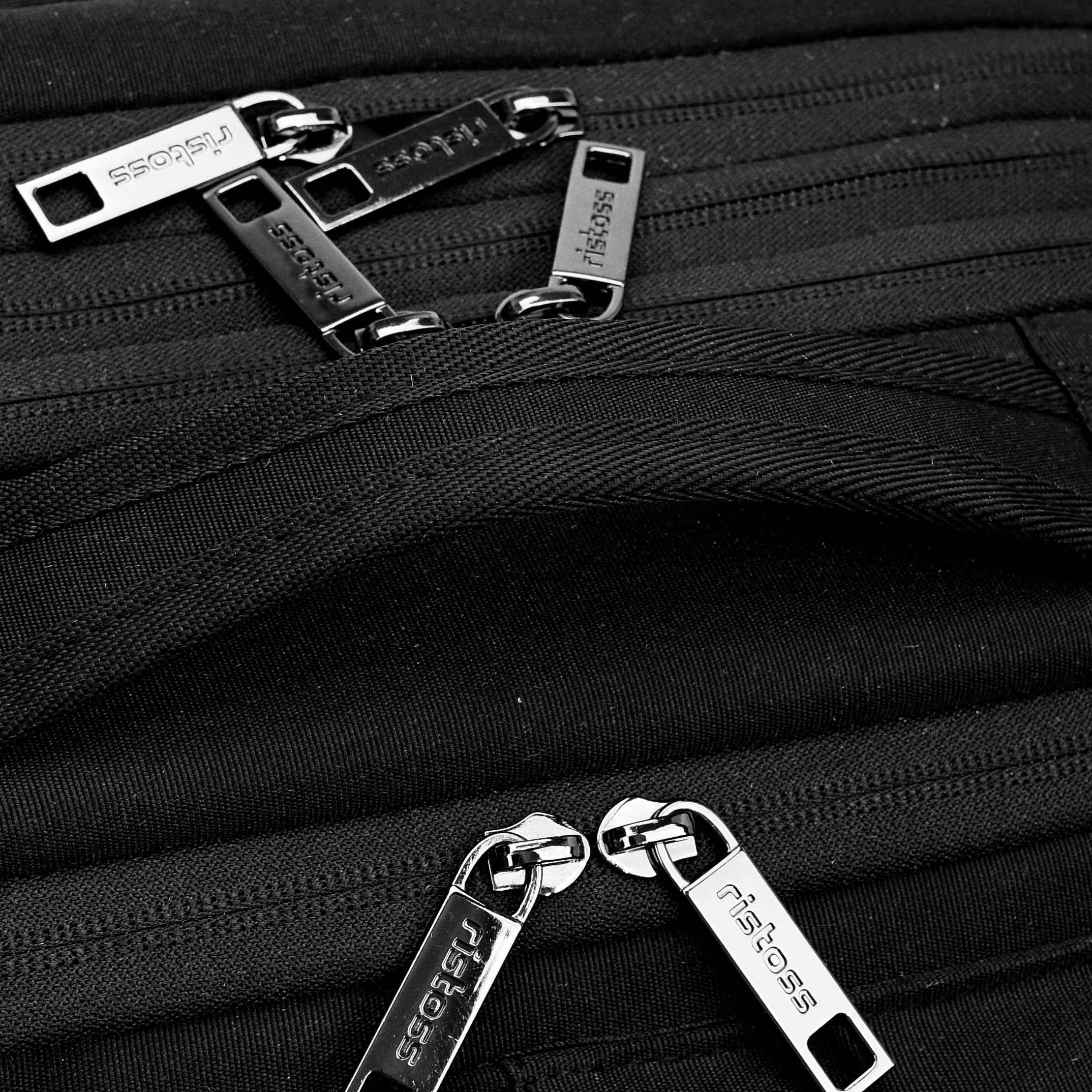 Voyager Ultra Fit Plus Backpack (55L) - Ristoss